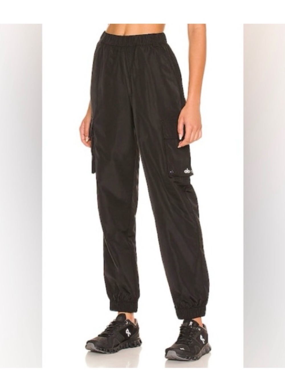 ALO Yoga Black Cargo Jogger Pants with Elastic Cuffs